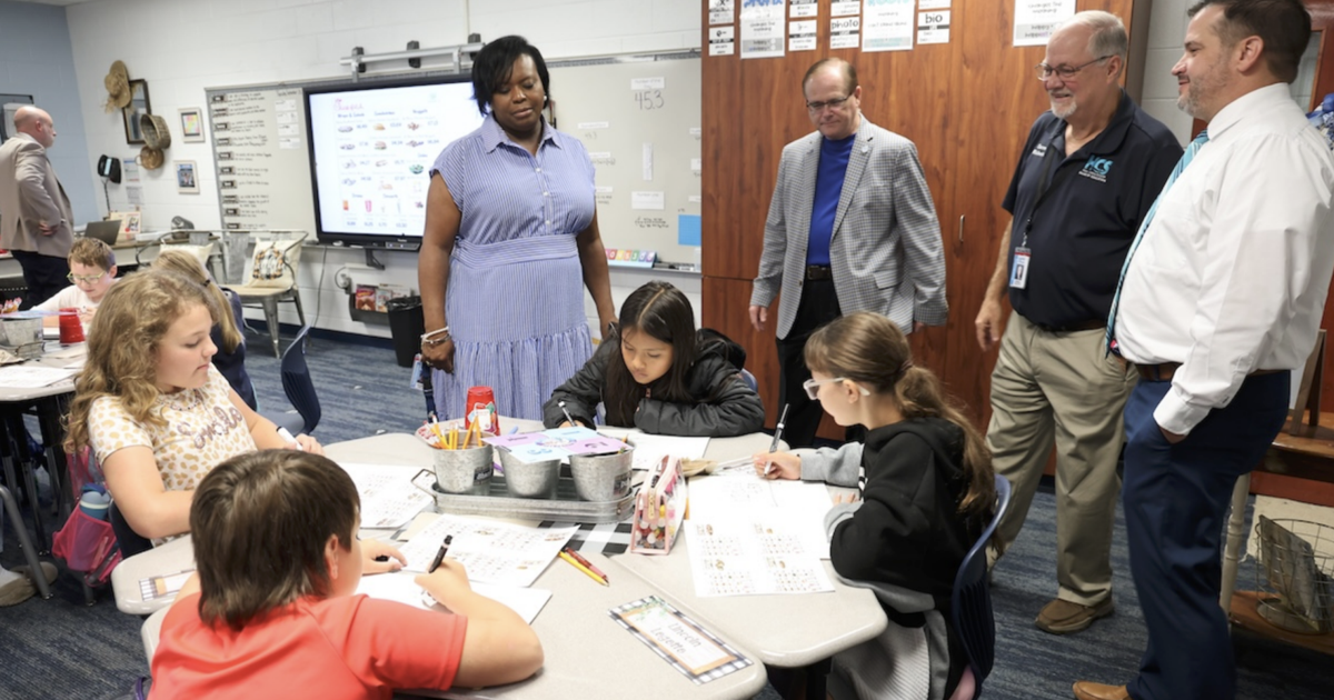 Horry County Schools still prioritizes teaching cursive | News