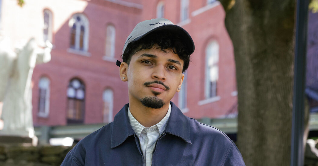 How a Recent College Graduate Lives on $18 Per Hour in the East Bronx