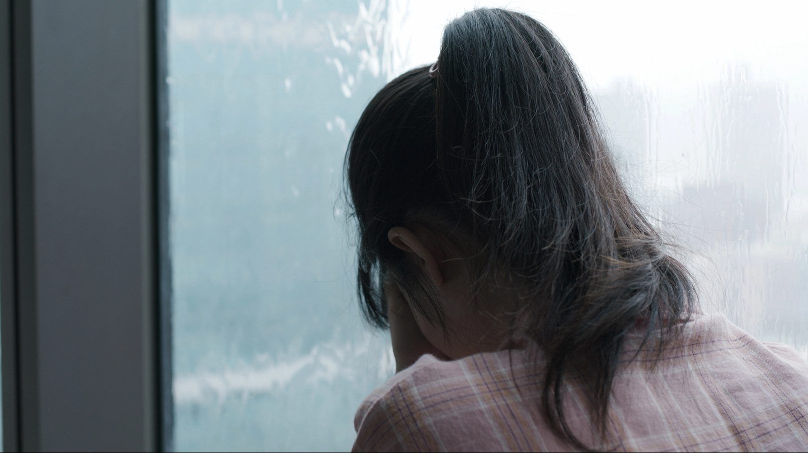 'I felt small': Maid says she sat without food while feeding employer's children at restaurant