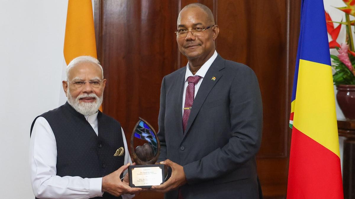 India’s vision is to make Indian Ocean an Ocean of Opportunity: PM Modi in Seychelles