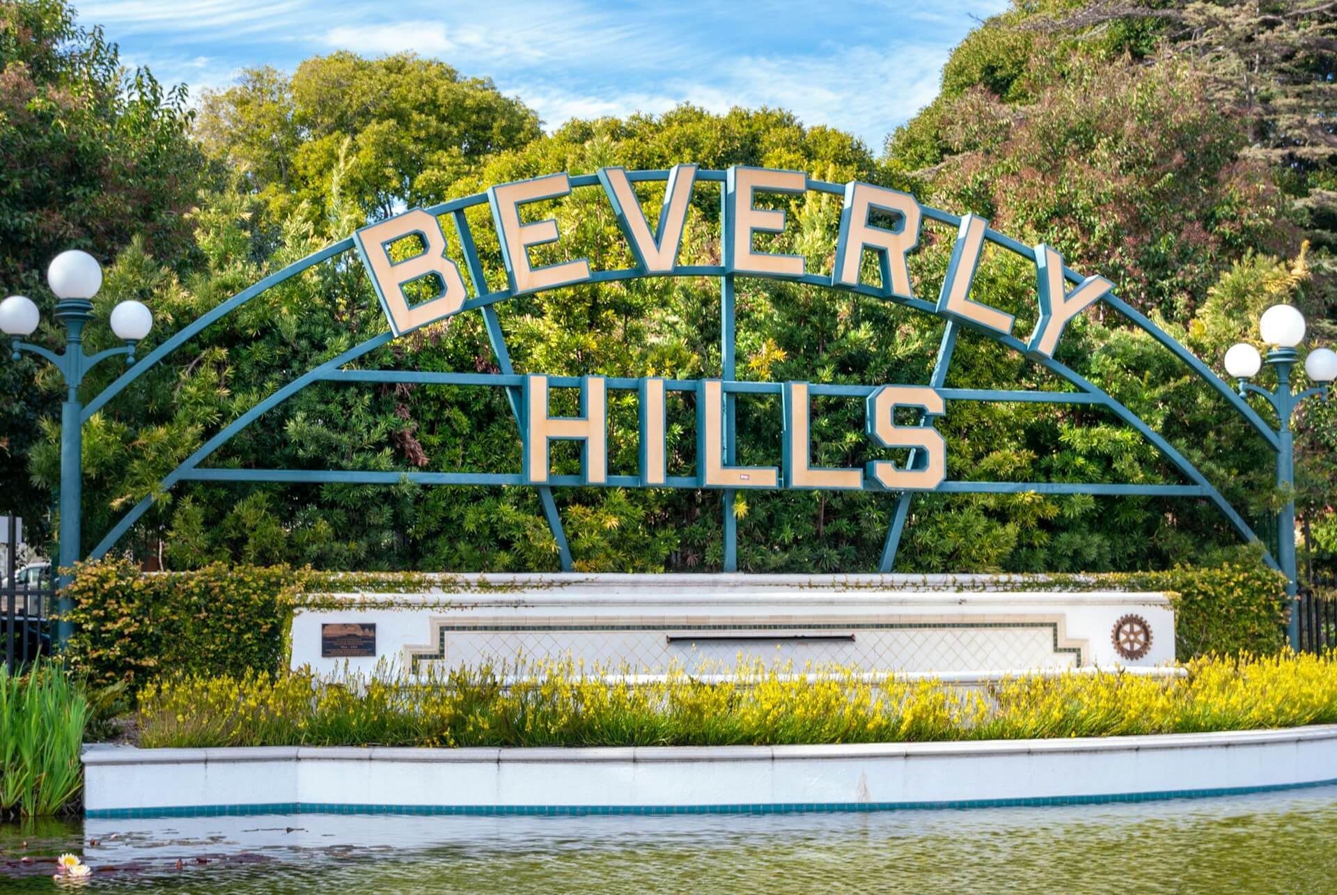 Iraq corruption case targets $30 million Beverly Hills mansion