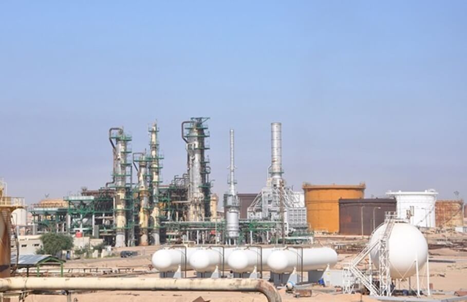 Iraq launches projects to raise oil refining capacity