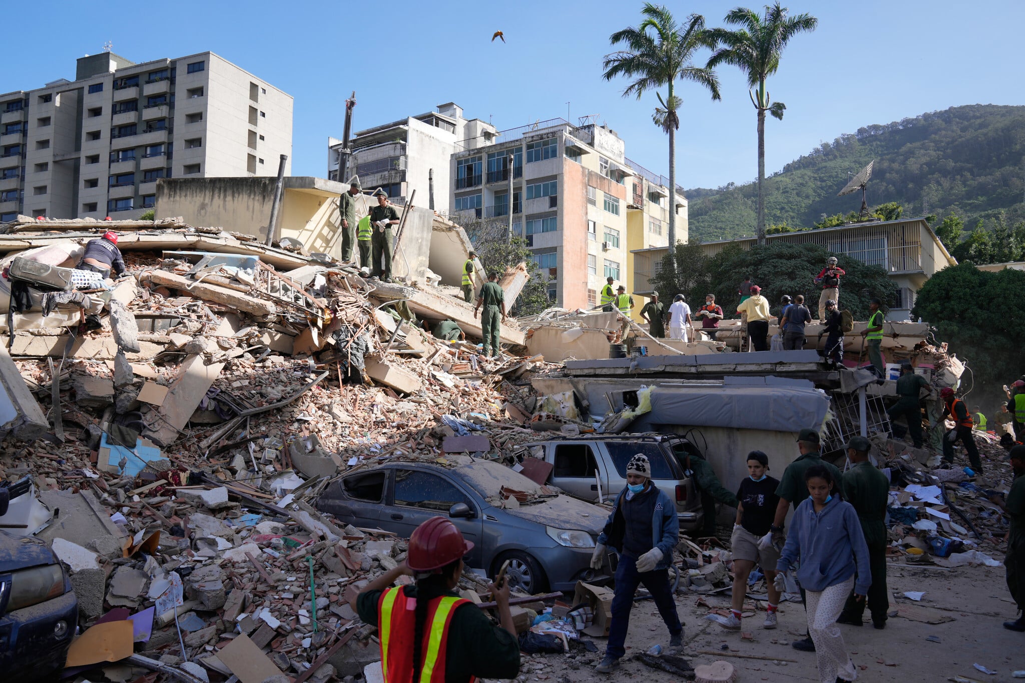 Israel making 'immediate preparations' to send aid team to quake-stricken Venezuela