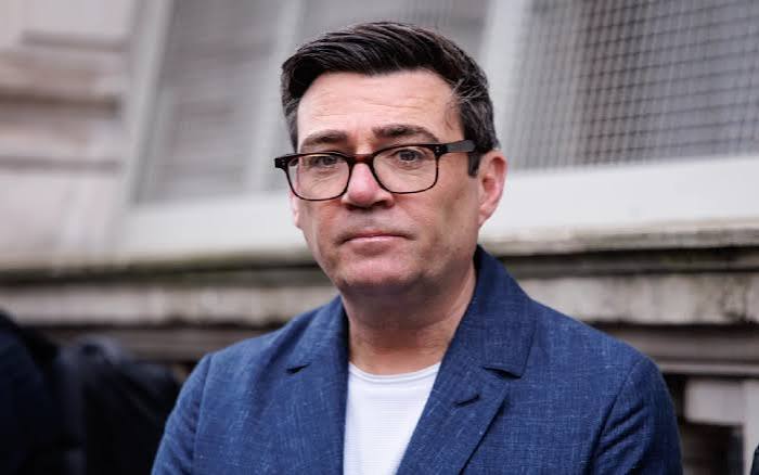 Labour MPs mull leadership challenge to prevent Burnham coronation