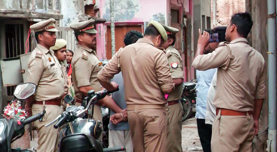 Lawyers boycott accused in Ram temple donation scam