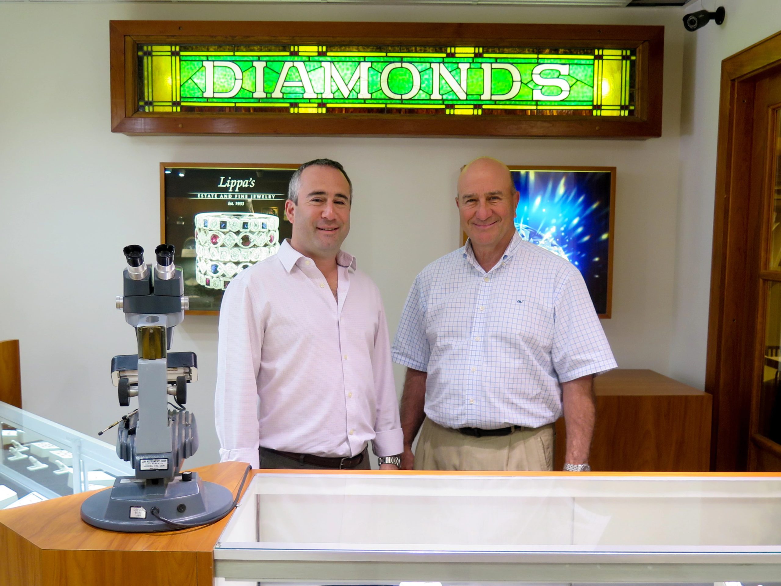 Lippa's Estate and Fine Jewelry to Leave Burlington