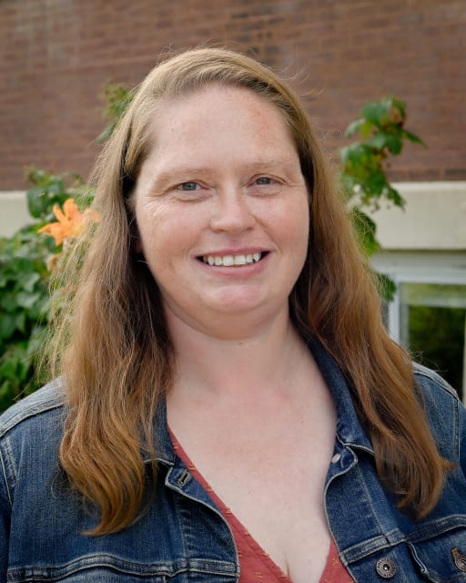 Loretta Cruz named principal at Westshire Elementary
