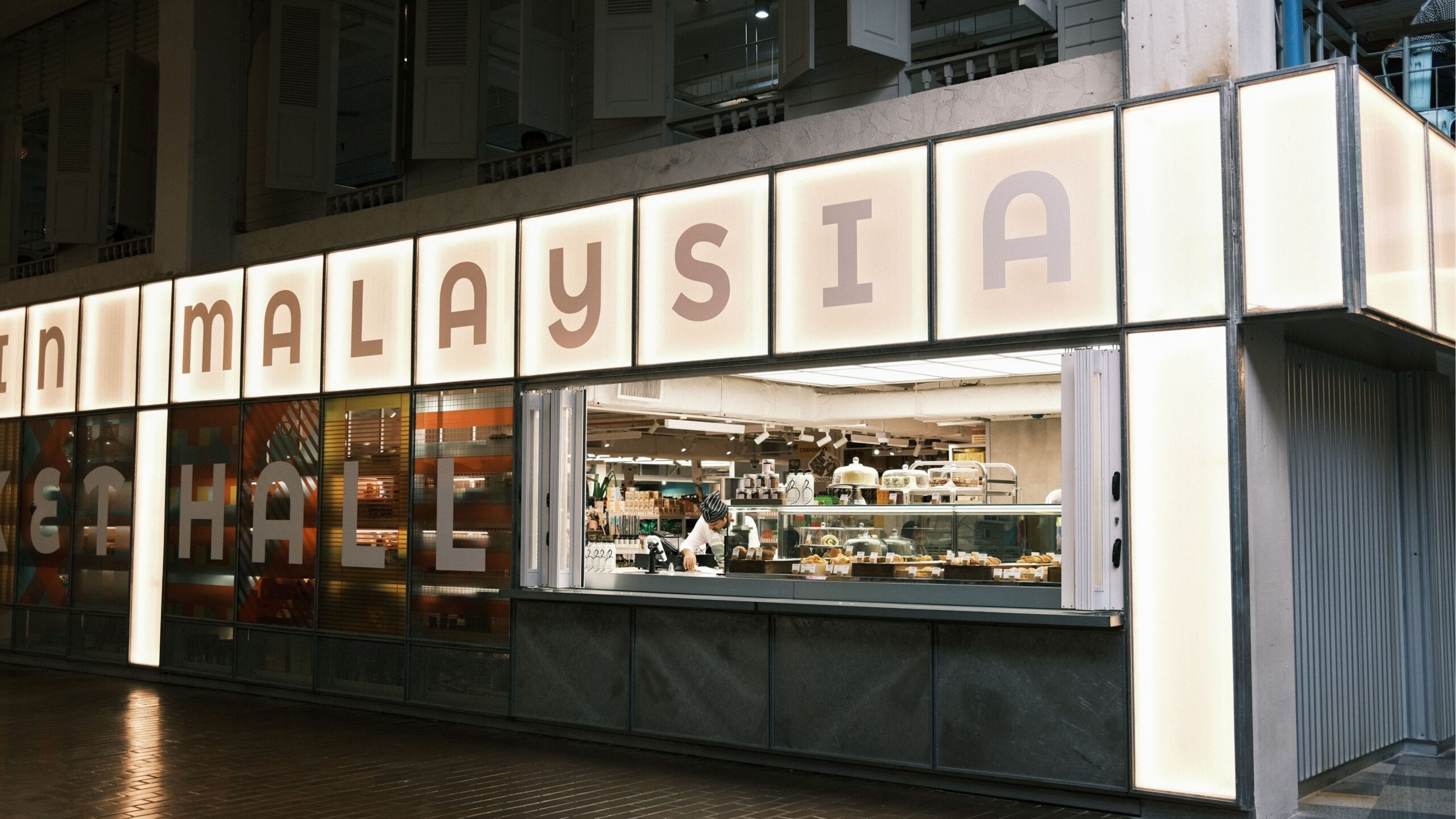 Malaysia divided over JAIS warning on 'no pork, no lard' restaurant signs