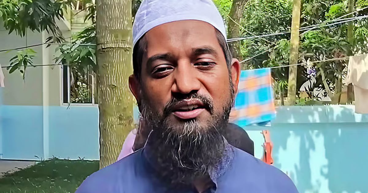 Muezzin joined others at the crime scene, only to be exposed as the killer