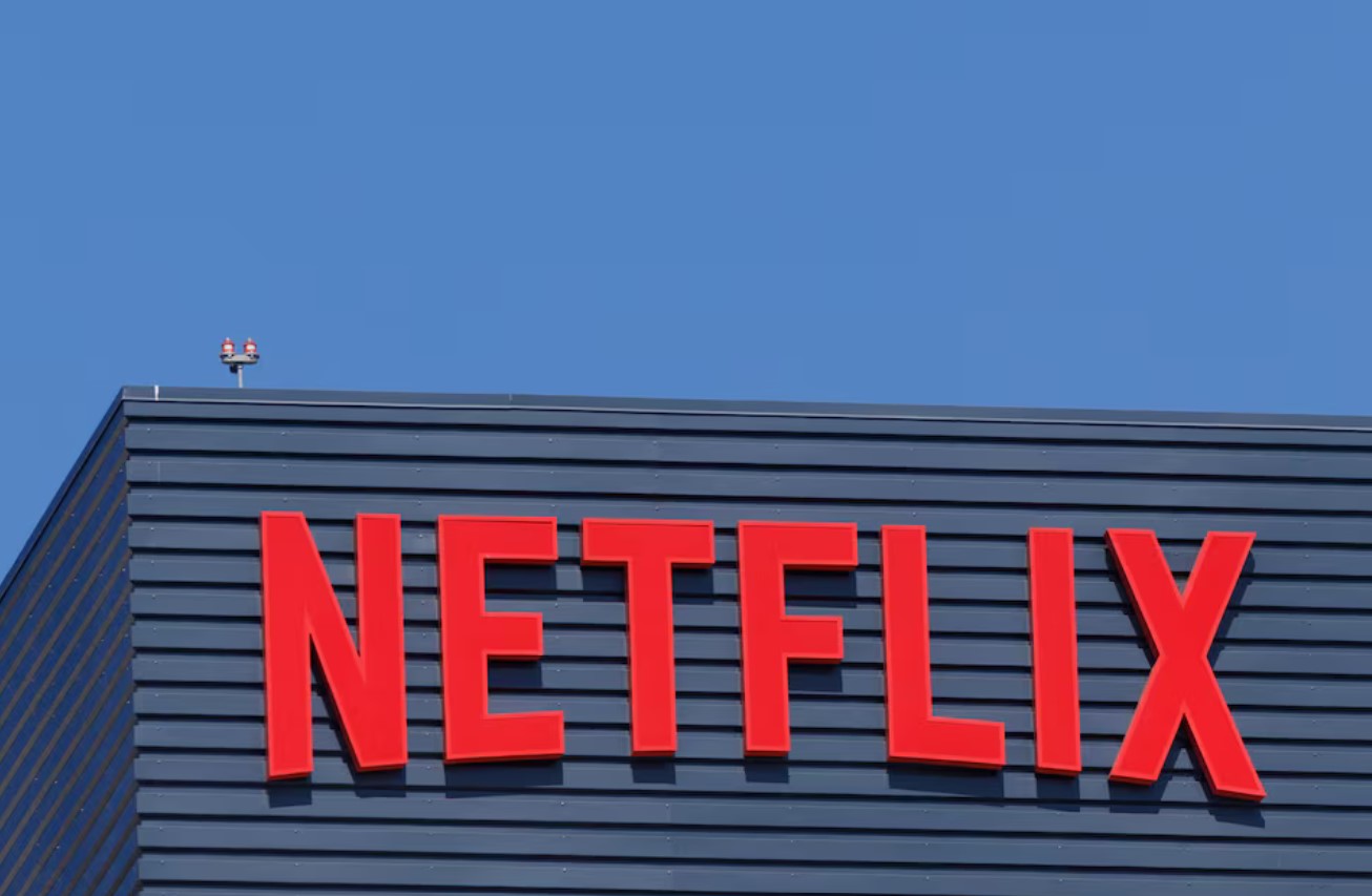 cover Netflix projected to hit 400 million subscribers by 2031