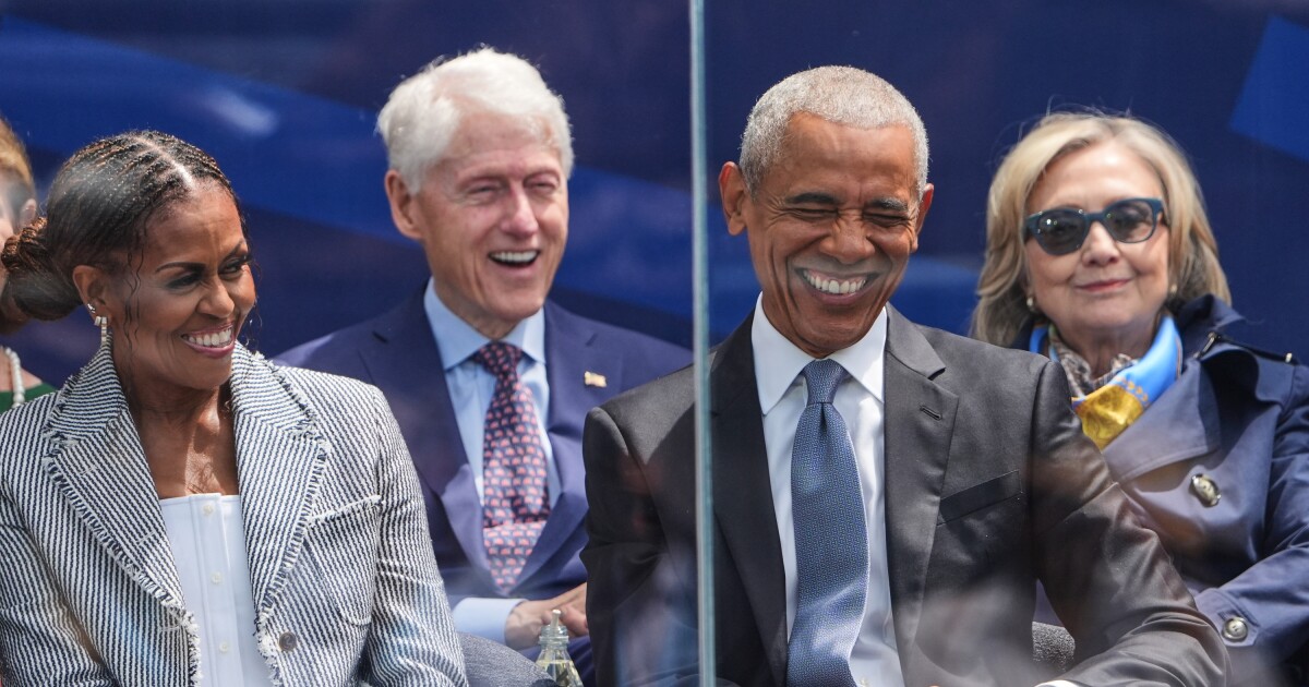 Obama celebrates presidential center opening with star-studded event