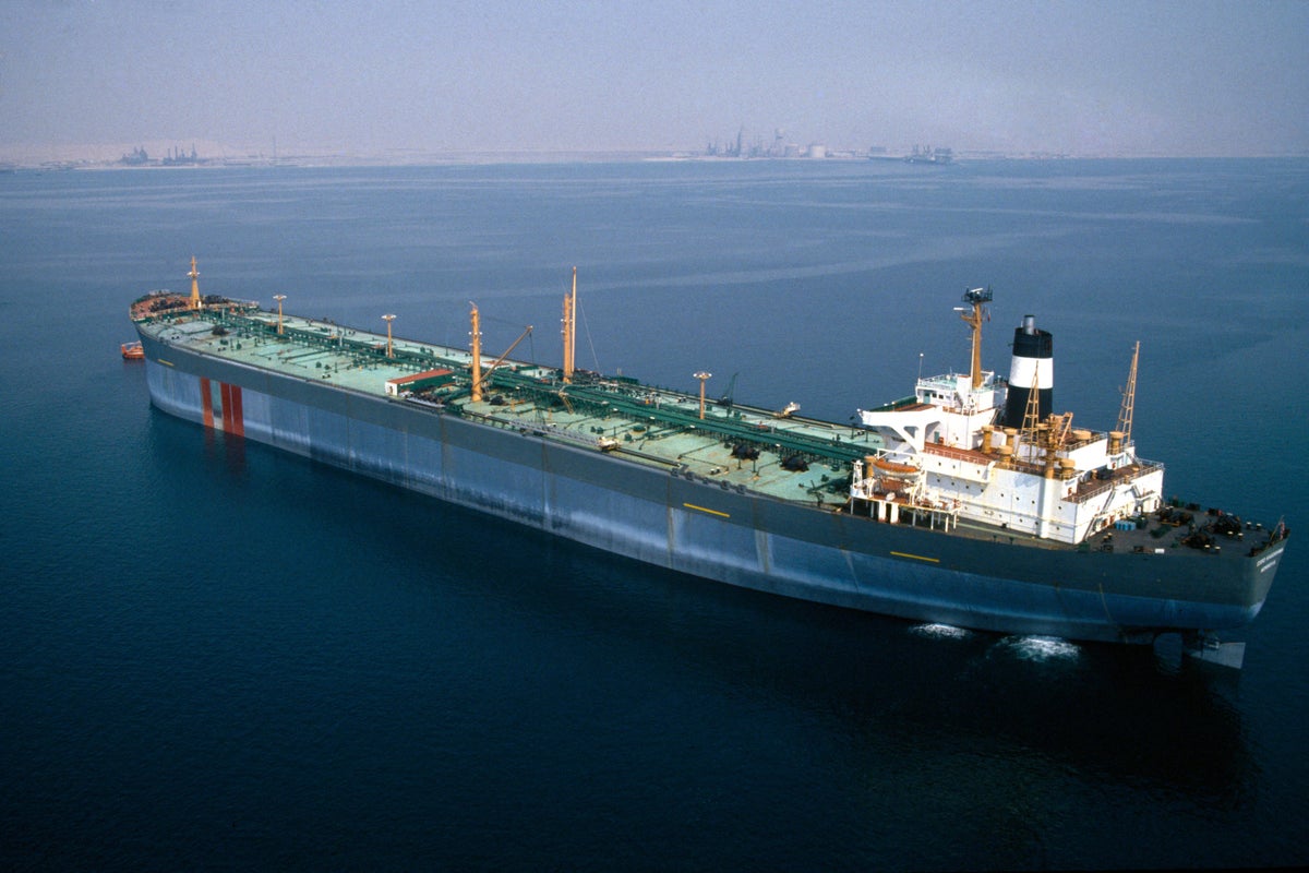 Oil prices hit lows not seen since early March on US-Iran peace talk progress
