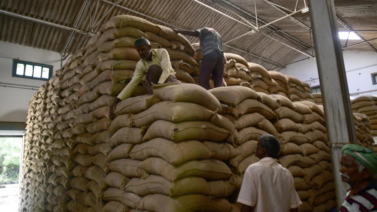 Plea claims ration linked to SIR in West Bengal, SC asks petitioner to move HC