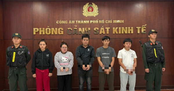 Police bust ring allegedly making fake Nike, Adidas, Crocs, Gucci slippers in Ho Chi Minh City