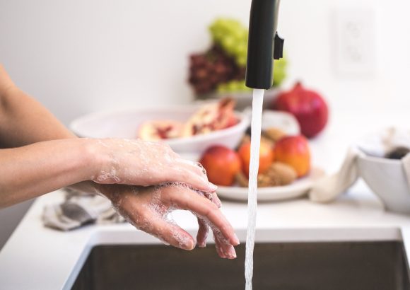 Public Health intensifies surveillance and warns of sanctions for hygiene violations in food establishments