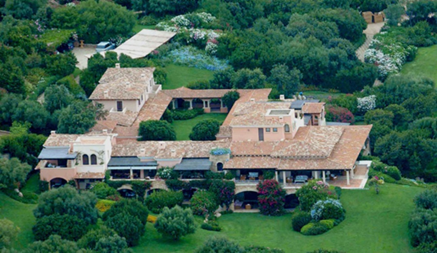 Villa Certosa has been purchased by the Qatari Al Thani family