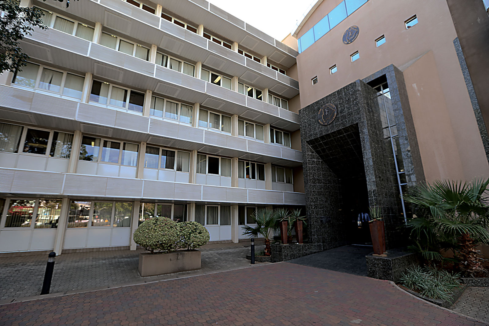 Reserve valuation gains lift Govt’s savings account from the brink