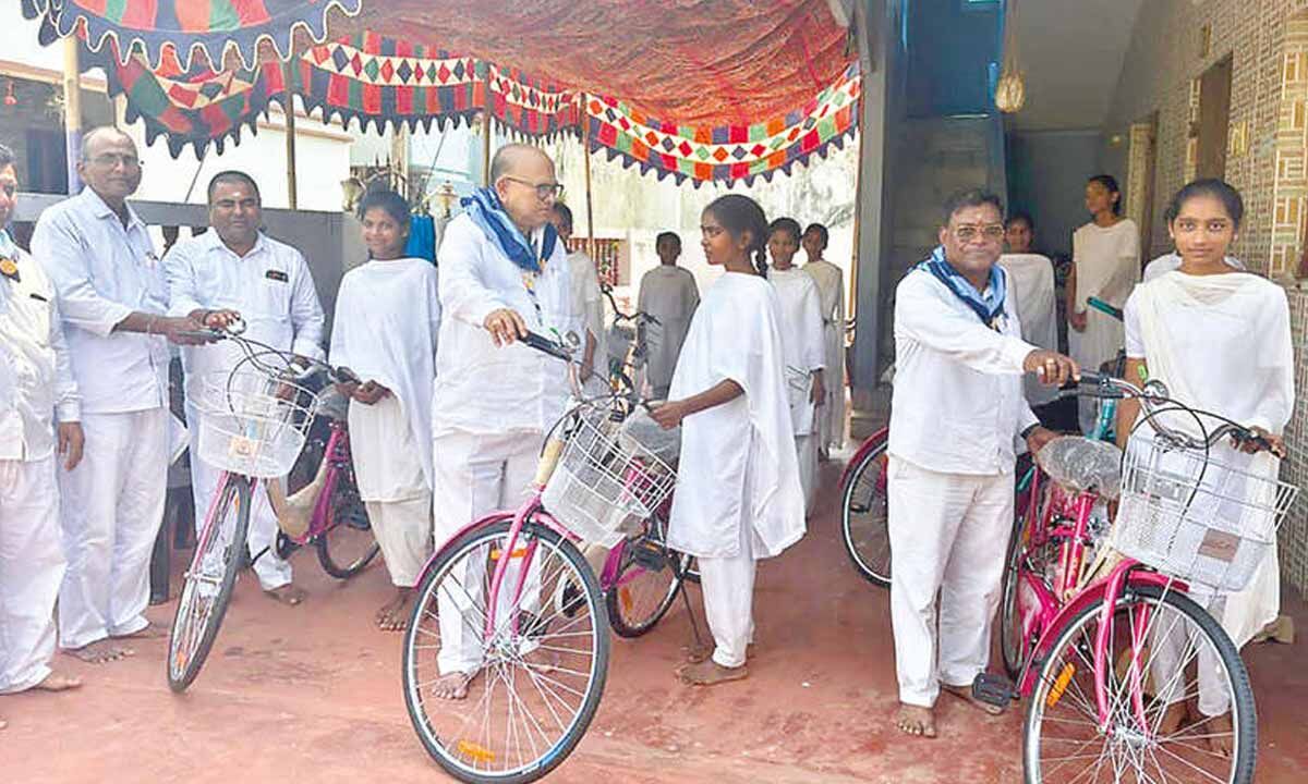 Rural school girls in Koyyapeta receive bicycles