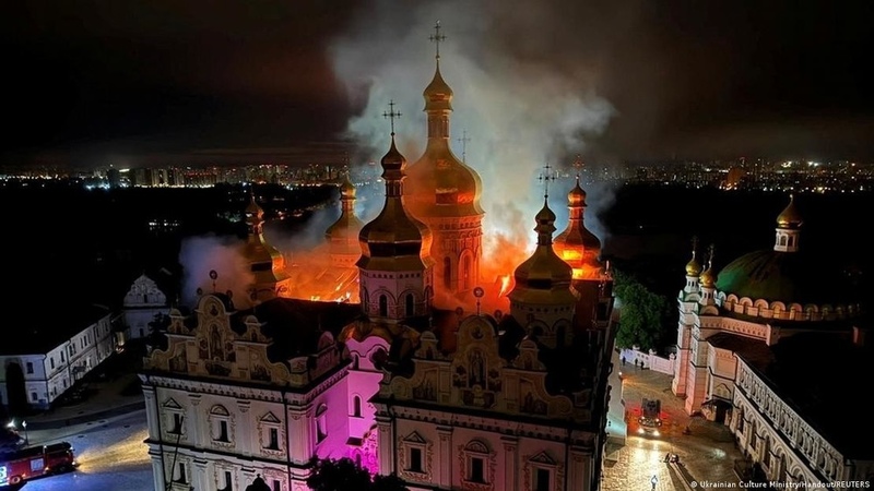 Russia blames Ukrainian air defense for Kyiv Pechersk Lavra damage