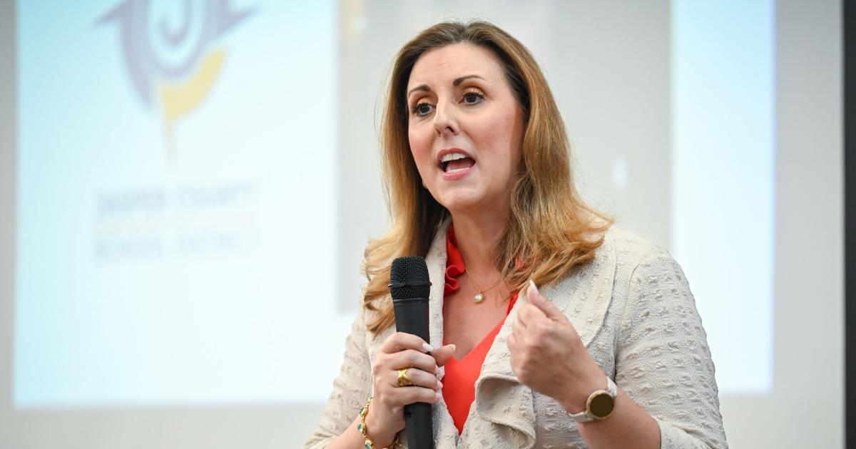 SC budget proviso caps payouts for parting superintendents