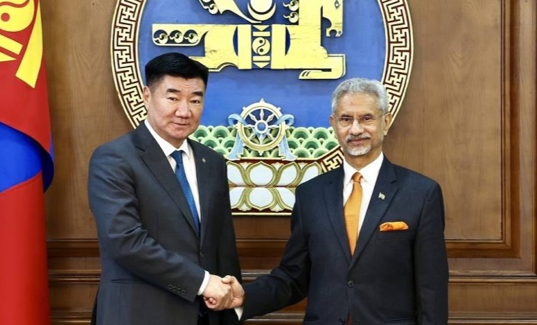 Speaker of Mongolian Parlaiment meets with Minister of External Affairs of India