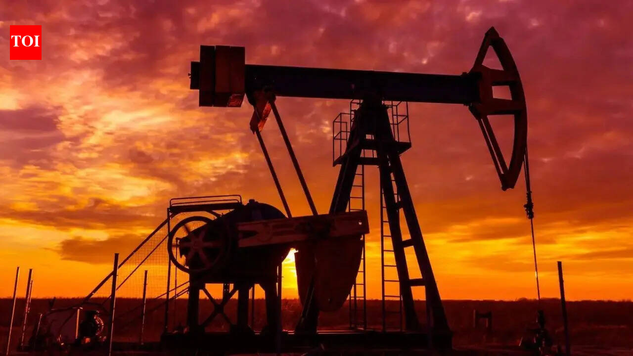 Strait Of Hormuz Disruption: ‘Gained non-competitive advantages’: Rosneft chief says US energy companies were biggest winners from Hormuz disruption