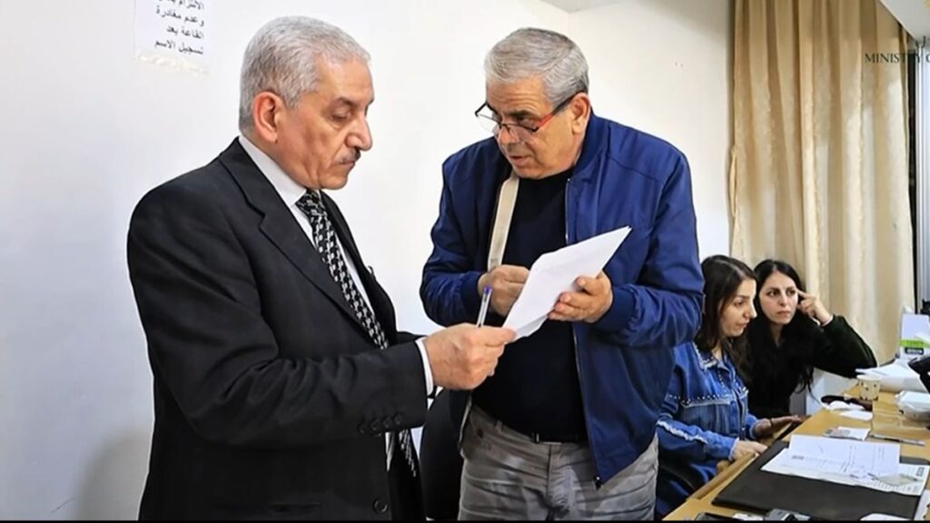 A Judicial Inspection Department delegation conducts an expanded inspection tour of Tartus Courthouse to review workflow and address complaints, 18 May 2026. (Syrian Ministry of Justice/Telegram)