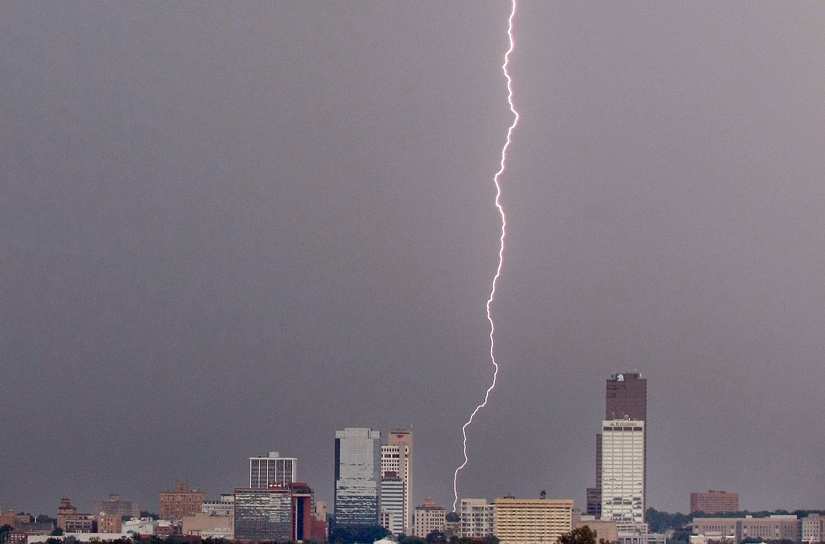 UPDATE: Thousands of Arkansans without power as storms move through the state | The Arkansas Democrat-Gazette