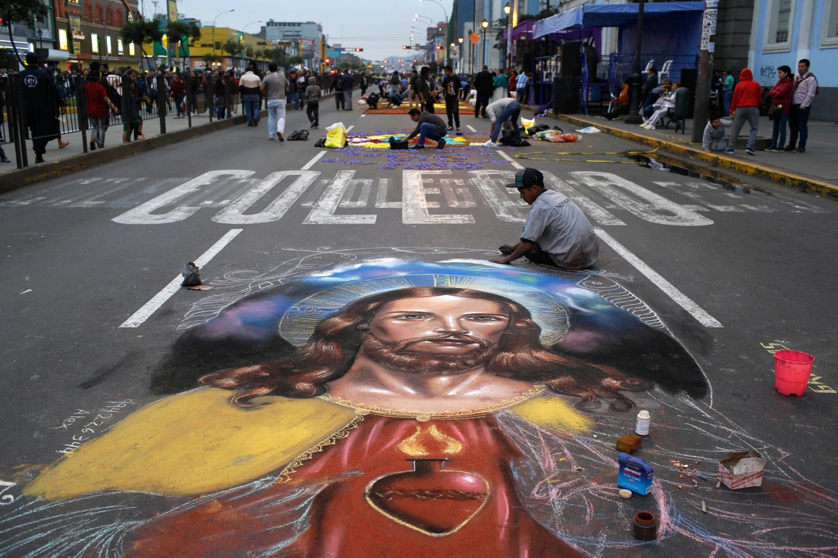 US Catholic bishops are consecrating the nation to the Sacred Heart of Jesus. Here's what that means