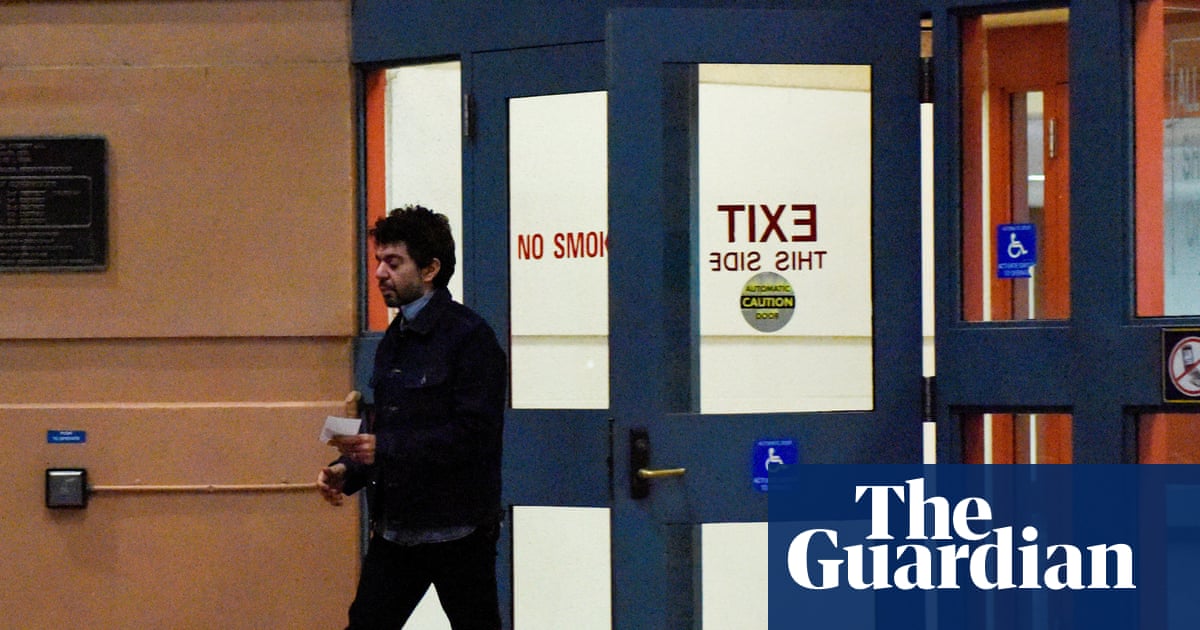 US supreme court overturns conviction of Twitter employee accused of spying | US supreme court
