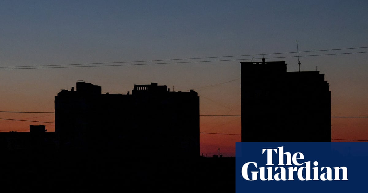 Ukraine war briefing: Russian-occupied Crimea declares ‘emergency’ as Zelenskyy’s forces step up attacks | Ukraine