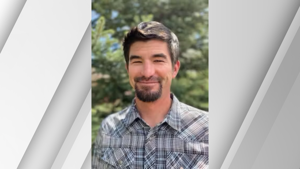 Victor Mayor Will Frohlich
