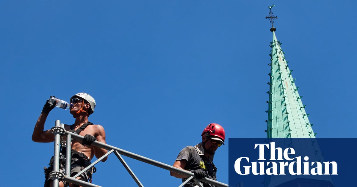 Weather tracker: Heatwave on course to tip temperatures over 40C in Germany and Poland | Extreme heat