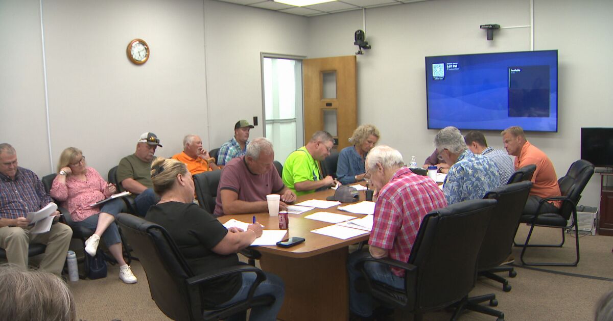 Wilson County weighs 6-month pause on data centers