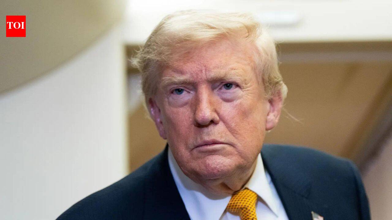 '1,000 missiles locked & loaded': Trump warns Iran, claims 'orders given' if Tehran tries to assassinate him