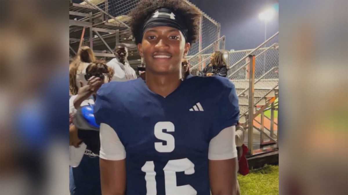 2 weeks after a Mississippi football player’s death, many questions linger