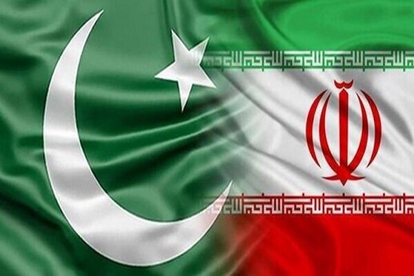 5 Iranian fishermen imprisoned in Pakistan back home