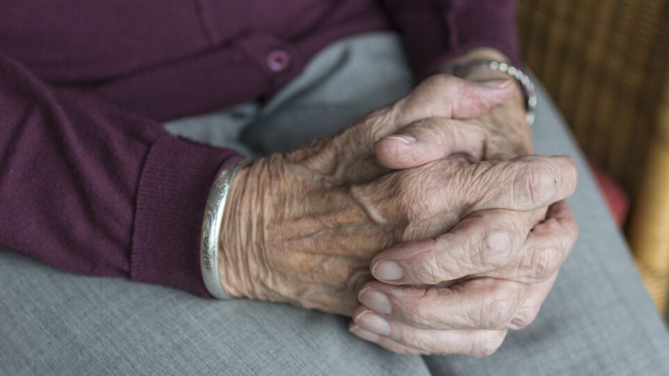 90-year-old Offaly man no access to care despite 8 referrals