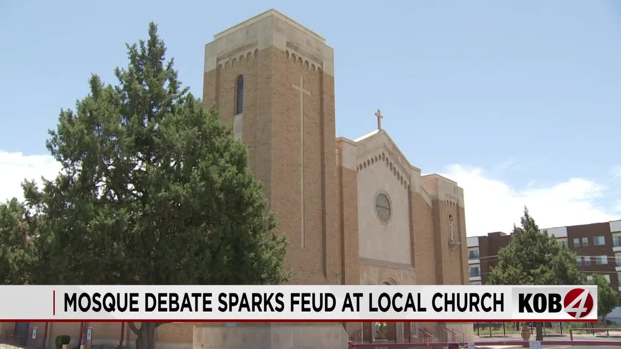 Albuquerque man charged with 2 counts of aggravated assault near Catholic parish