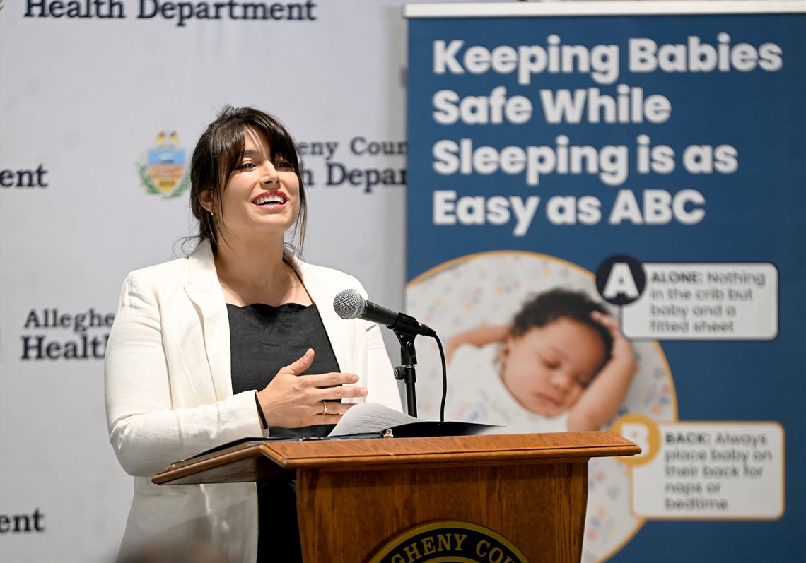 Allegheny County Executive Sara Innamorato announces she's pregnant