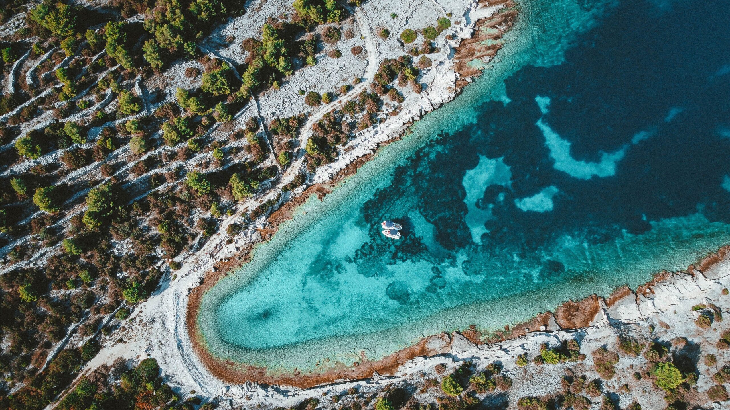 Analysis of 1.6 Million Reviews Reveals What Tourists Think of Croatia