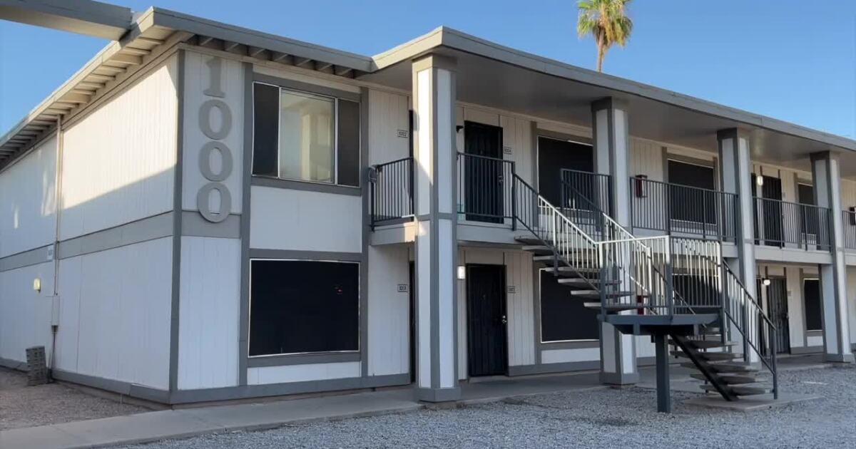 Arizona AG orders Glendale complex to fix AC by Friday