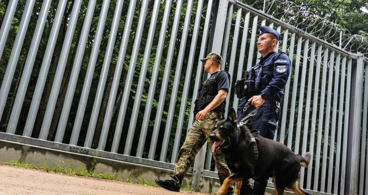 Attempted illegal border crossings from Belarus to Poland down over 98% this year