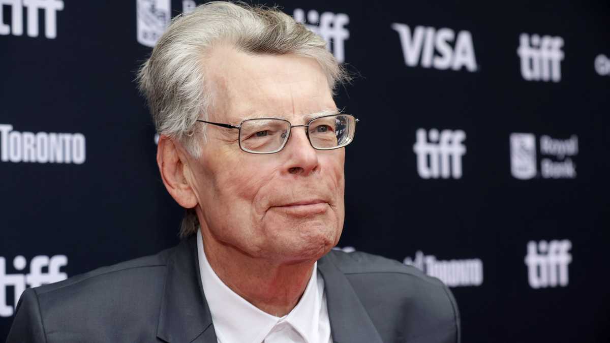 Author Stephen King defends Graham Platner amid sexual assault allegations