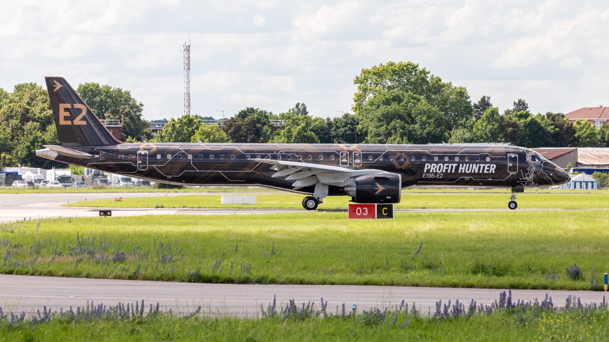 Embraer Farnborough Orders Span Spain, Luxembourg, Japan