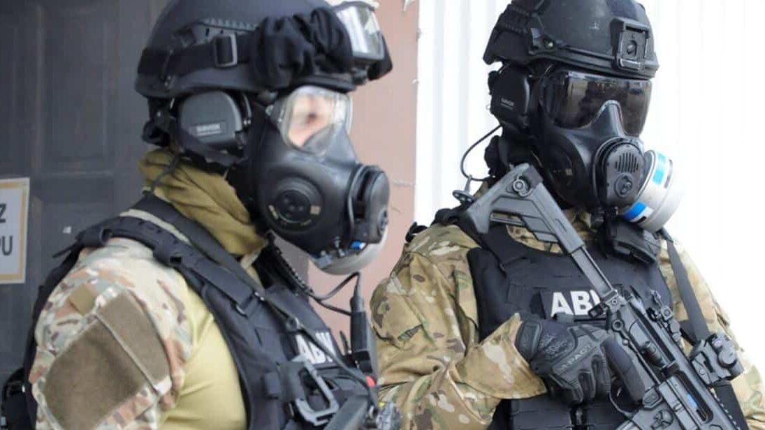 Bomb in a Shoebox: Inside the Secret Work of a Russian ‘Dissident’ for the FSB