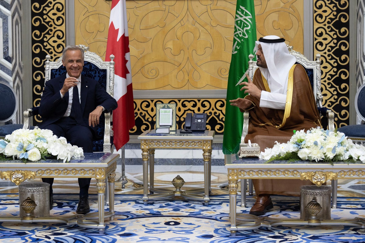 Canada's Carney visits Saudi Arabia as the prime minister seeks to expand ties with kingdom