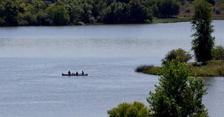 Canoe Accident Leads to 19-Year-Old Man Missing
