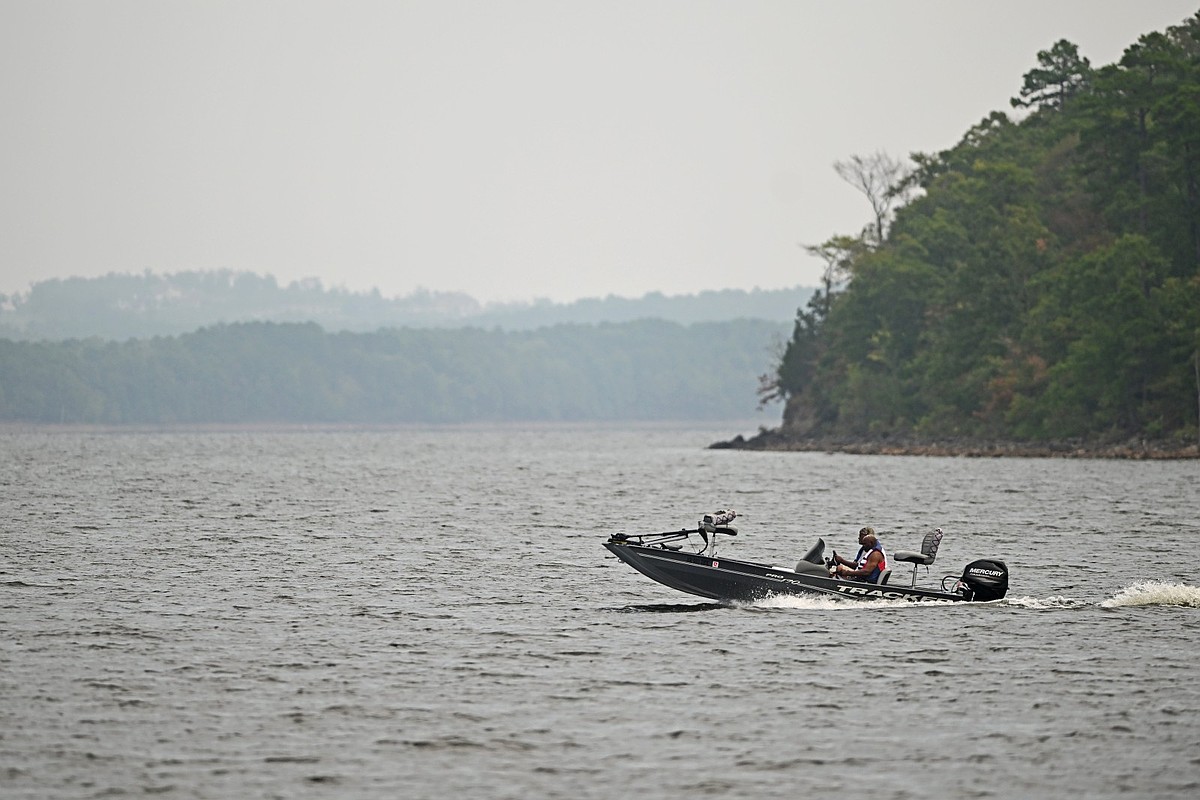 Central Arkansas Water officials approve $9 million design contract for new Lake Maumelle line