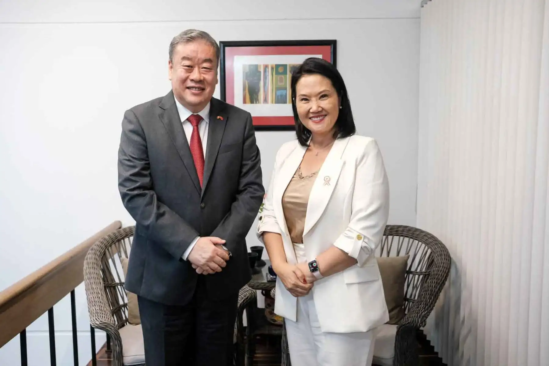 China's Ambassador visits Peru's President-elect Fujimori